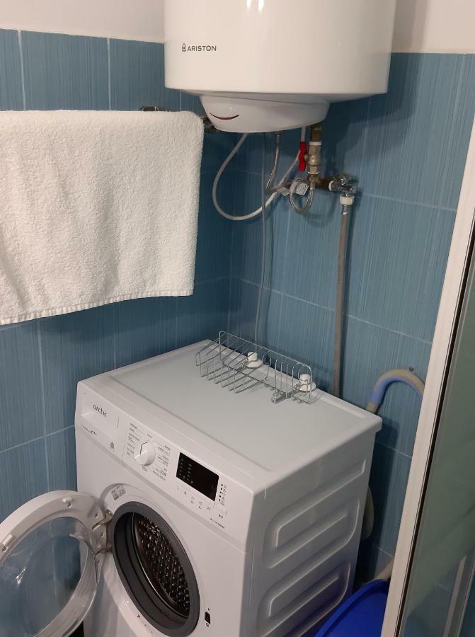 Apartament 2 Camere Sulina Eksteriør billede